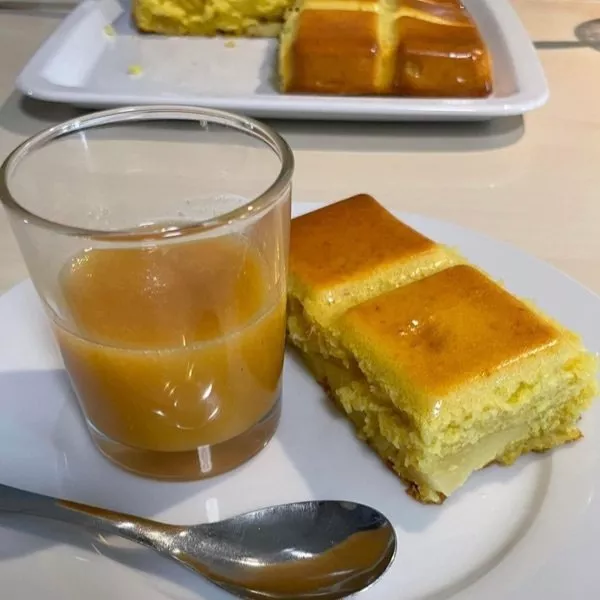 Fondant Aux Pommes Et Son Caramel Au Beurre Sal Guy Demarle