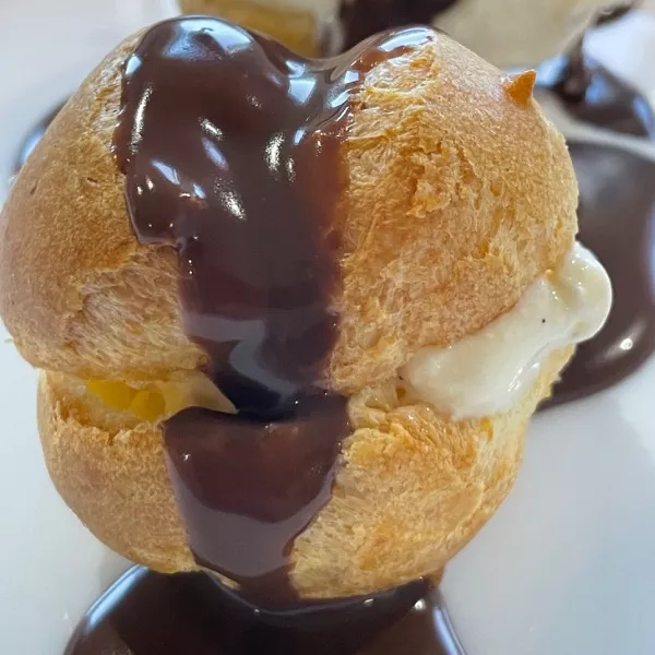 Profiteroles Glace Vanille Sauce Chocolat Guy Demarle