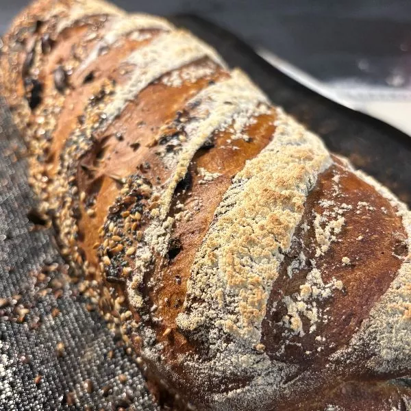 Le Pain Aux Fruits Et Aux Graines Guy Demarle