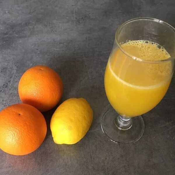 Comment faire un jus d'orange sans presse-agrume sans pépin ?