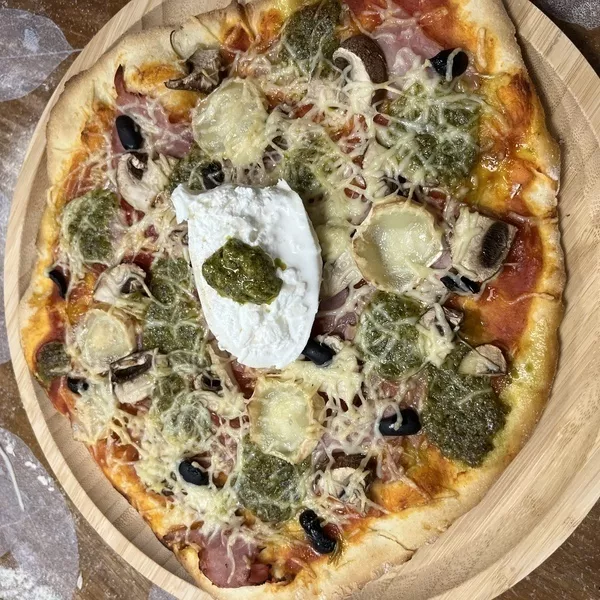 Pizza Pesto Burrata Guy Demarle