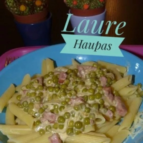 Pâtes aux lardons et petits pois à la crème