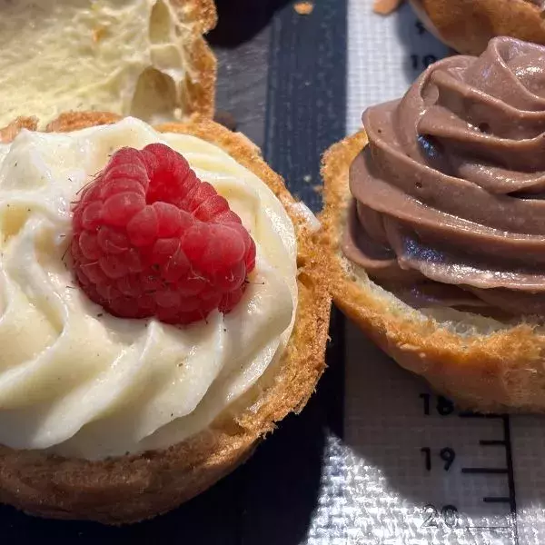 Les Choux vanille et chocolat