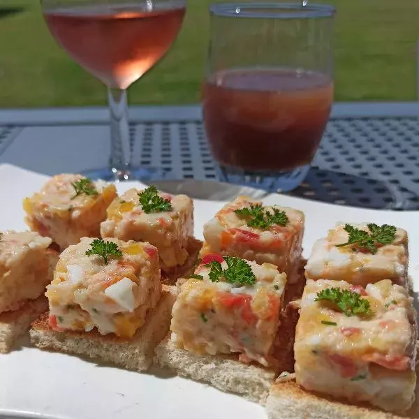 mini cubes poivrons crevettes 