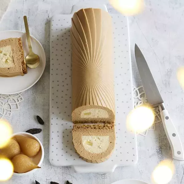 Bûche praliné poire Tonka 