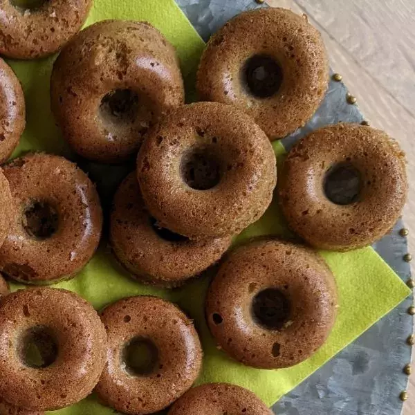 Mini Donuts à la pistache
