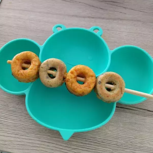 Brochettes de mini-donuts aux légumes 