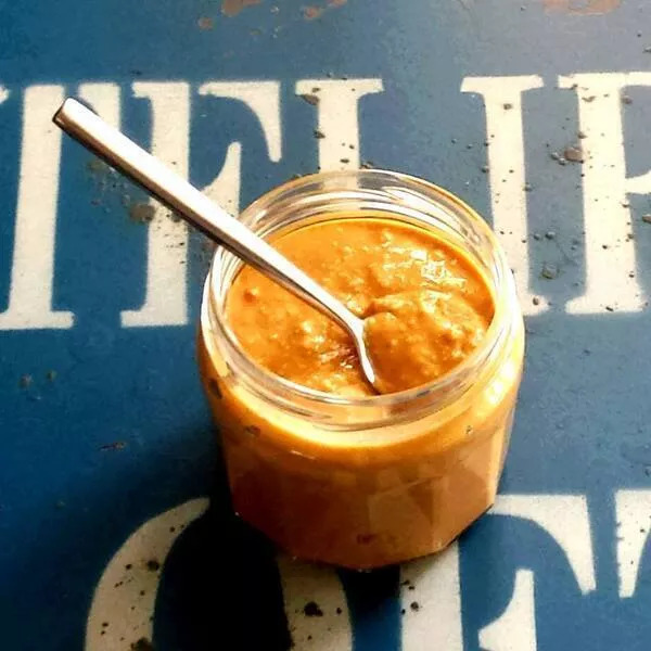 Beurre de cacahuète crunchy maison - Recette par Royal Chill