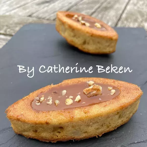 Barquettes amandes aux pommes et au caramel beurre salé 