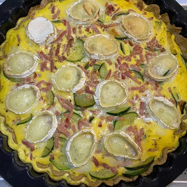 Quiche aux courgettes, bacon & chèvre (Ig bas)