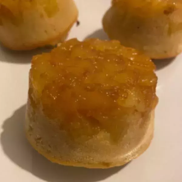 Muffin aux ananas caramélisés